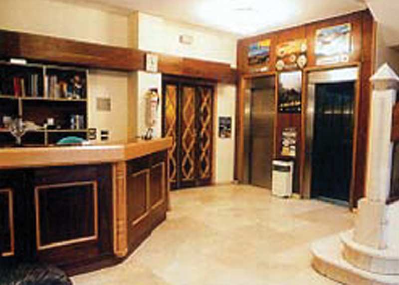 Hotel Airinos 3* Cangas Extérieur photo