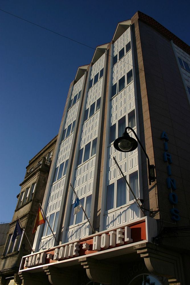 Hotel Airinos 3* Cangas Extérieur photo